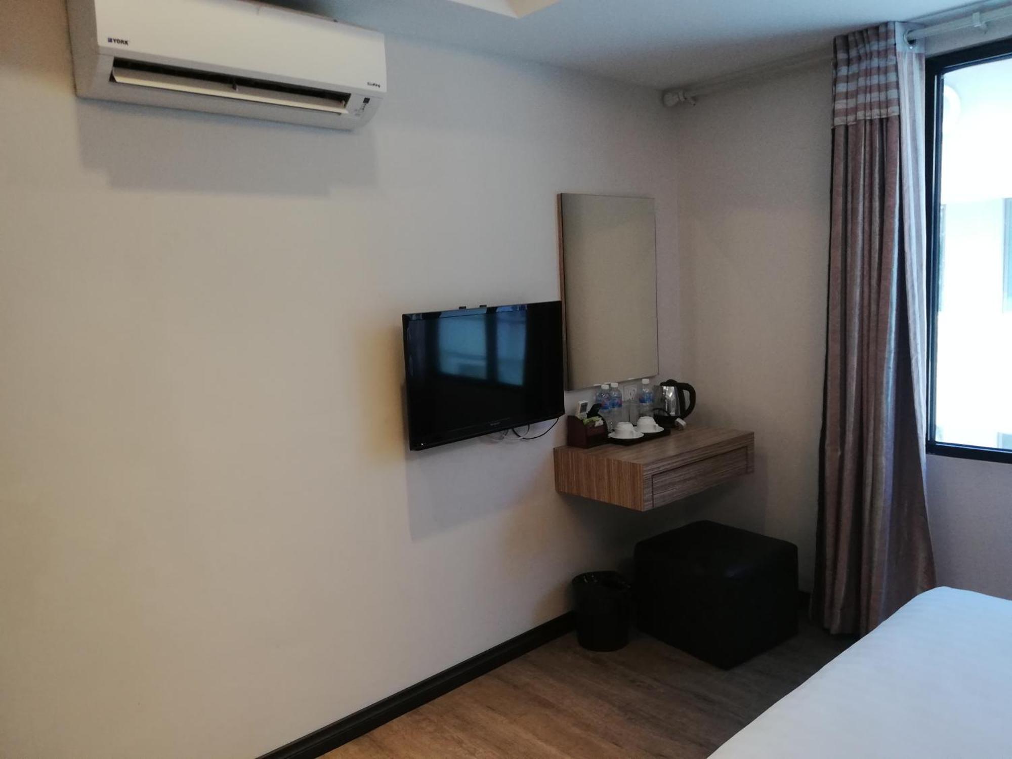 อีส โฮเต็ล Hotel โกตาคินาบาลู ภายนอก รูปภาพ