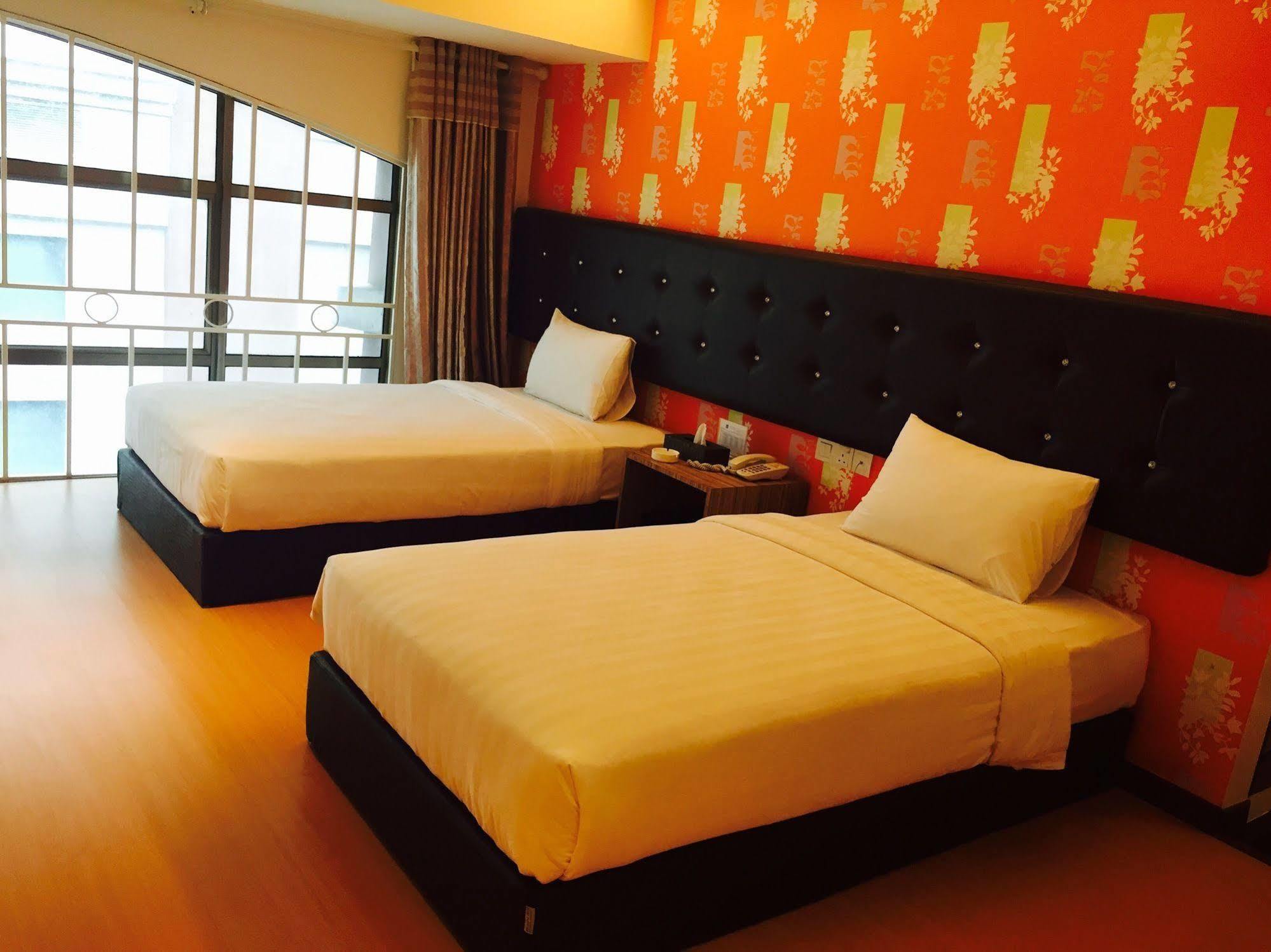 อีส โฮเต็ล Hotel โกตาคินาบาลู ภายนอก รูปภาพ